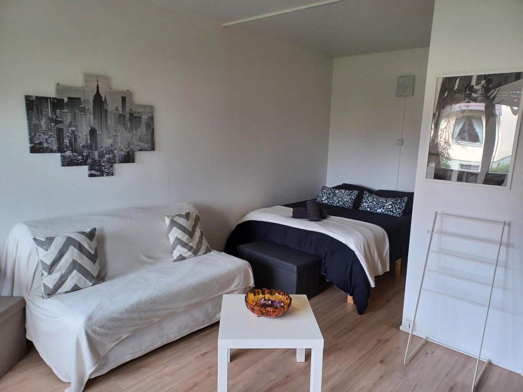 Studio Rdc Calme Avec Parking Ferme Pres Autoroute Et Tram C Мюлуз Экстерьер фото